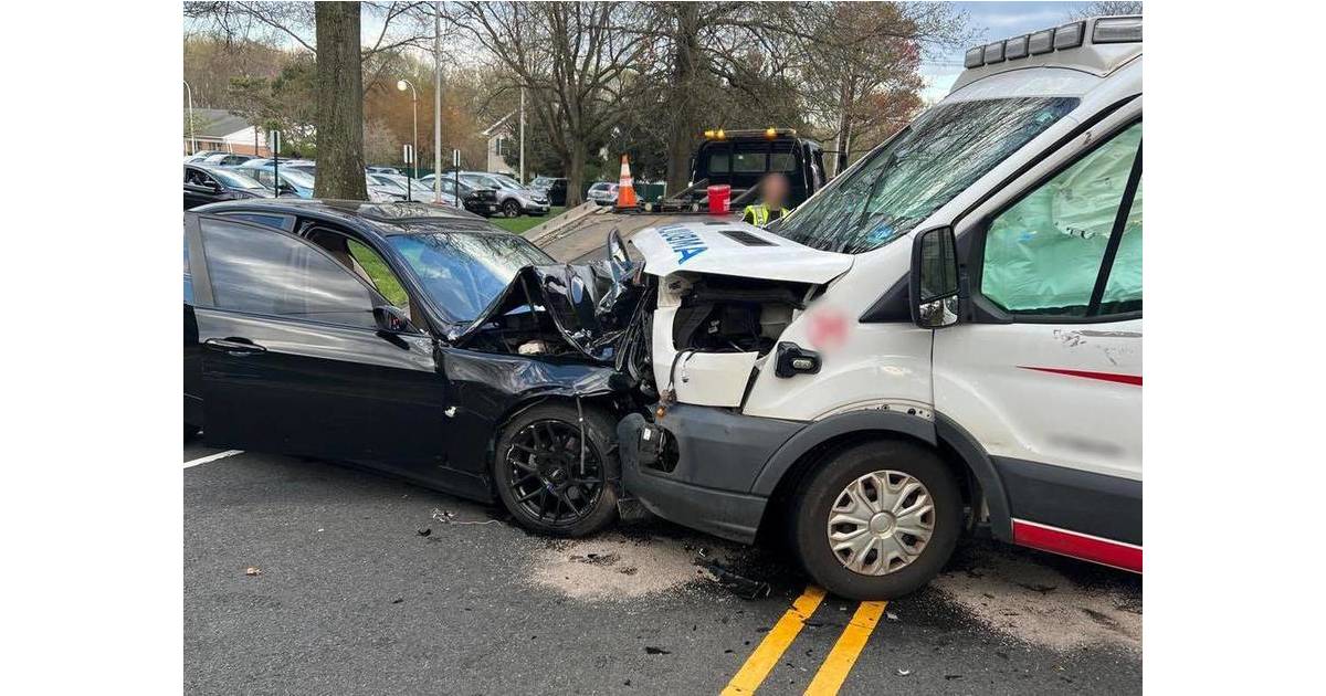 6 Treated for Minor Injuries in Ambulance Crash Close to Westfield