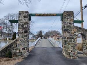 Carousel image f716fec5145cd7c5c63e lenape trail bridge gate web