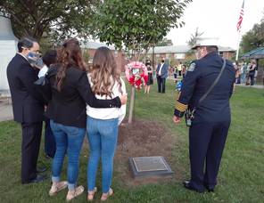 Carousel_image_607950c174b9b7bcb993_lfceremony1