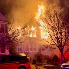 Carousel image 6aa83cedd91c20ea9886 lfd fire 4 2 25