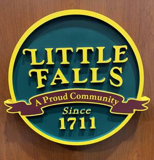 Carousel image 0309d0f65def10a9ea24 little falls seal  1 