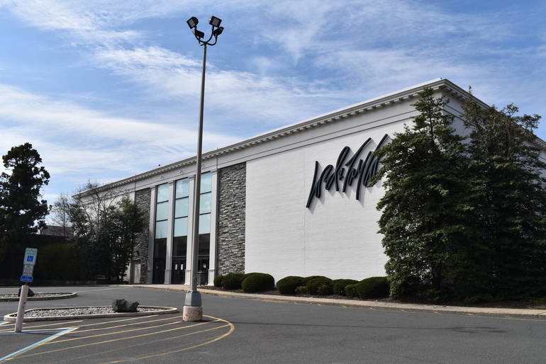 Westfield Lord & Taylor Opening With ‘Special Hours.’ What we Know Now