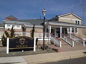 Carousel image 2b8520cba533d89141e0 long beach police