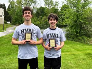 Carousel image 9298eb715d312bfd6e8a logan alexander and emmett cahill  2024 hval doubles champions