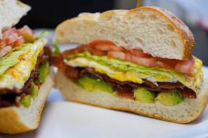 Carousel image 45cee4003e2e860b11c9 m1