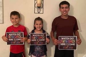 Carousel_image_33257750839af0bfc4c3_maximiliano__samantha_and_juandiego__by_natalia_lara