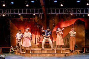 Carousel image 3d9b66e5e09e5d07ce7b machaydn theatre photo