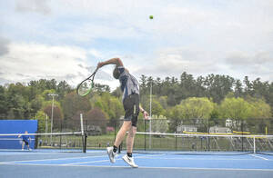 Carousel image af4d9da918e8417fd557 making a racquet photo 1