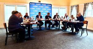 Carousel image clone 1709027 bcd726170d13685bffe6 mayorsmeeting