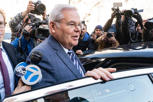 Carousel image 43ba44776519ceaa9390 menendez convicted