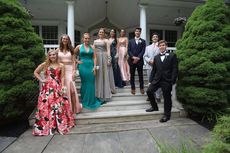 MHSprom-190607-003.jpg