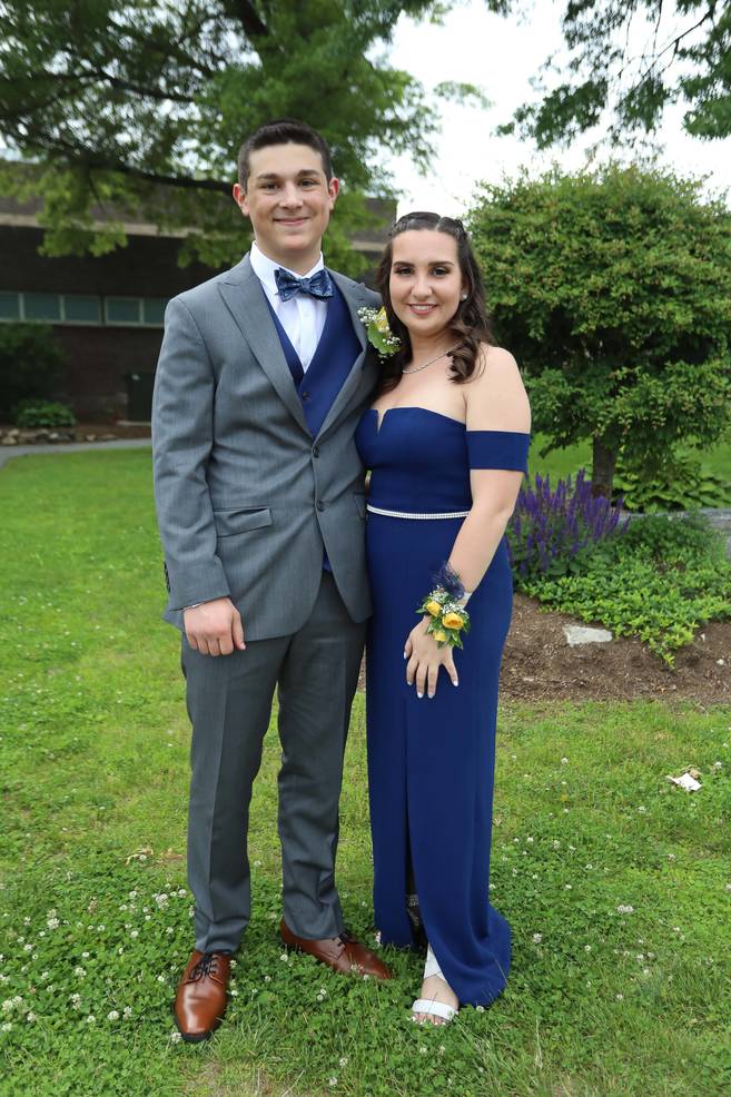 MHSprom-190607-007.jpg