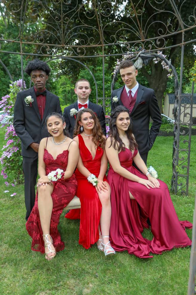 MHSprom-190607-004.jpg