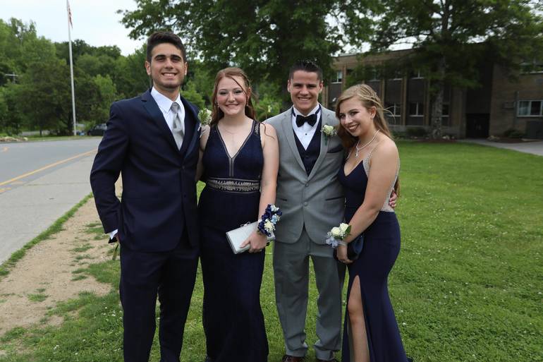 MHSprom-190607-005.jpg