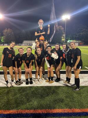 Carousel image 755b78b0d99f5e94863c middletown north girls soccer seniors