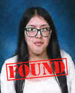 Carousel image 986b645fb3370de5d653 missing