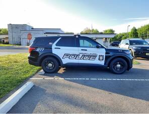 Carousel image 59401c80fa333aefff8e mlpd suv