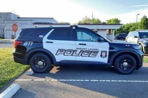 Carousel image bf757233425d102c990c mlpd suv