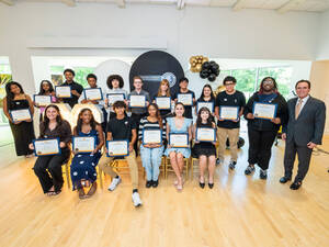 Carousel image clone 1741124 16ee8c01f287c51cd843 mlkscholarships