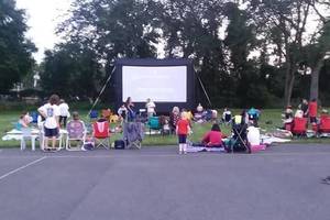Carousel image a928288aa0c26c4fcc6b movies in the park