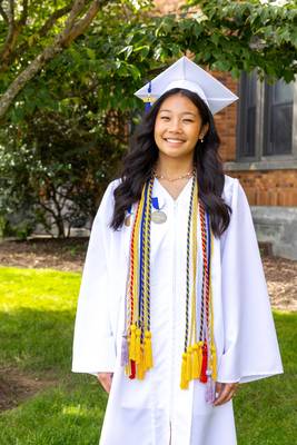 Carousel image 7d8874ce4b06c031c4c8 msda2024graduation valedictorian west orange