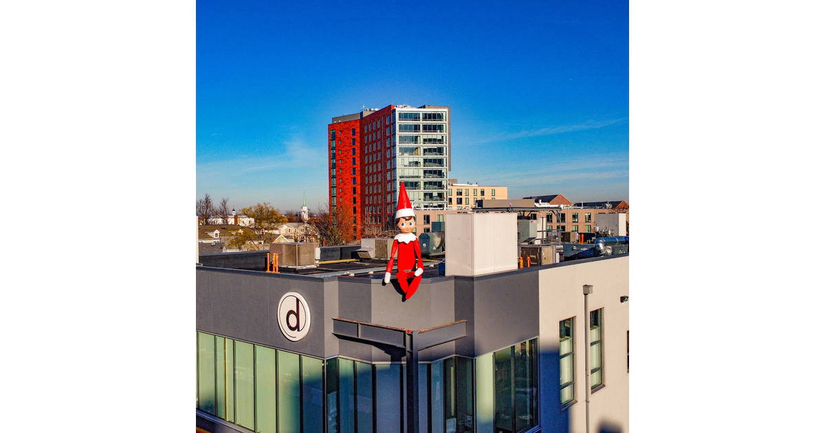 A Christmas Tradition in New Brunswick The Elf Returns to Easton