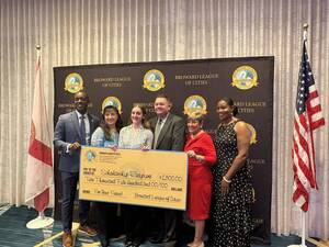 Carousel image 09fec50bda16885d5ebb nicole hennessy