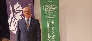 Carousel image 0509b528dabd2f4727f5 nobel prize winner   pic