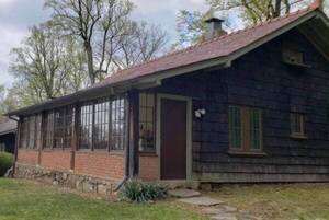 Carousel image 10f0aaef2d74e9669128 north cottage 01 600x401