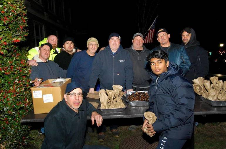 Nutley Tradition Continues with Annual Tree Lighting and Festivities on