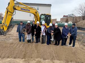 Carousel image 553418c8e0e836f317e0 oak street ground breaking