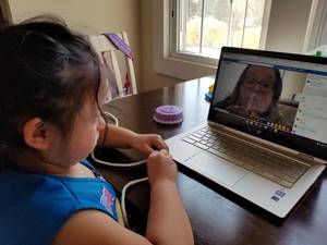 Carousel_image_29a1d4b8f9a76200c0a0_onlinelearning