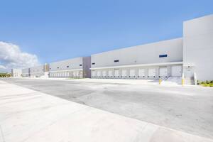 Carousel image 9791b4d3d4de0d6c7628 osprey logistics photo