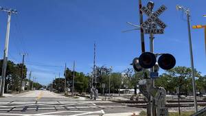 Carousel image 6c5381ab75a5fcbd6a17 palmetto railroad pedestrian crossing