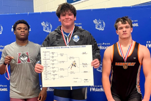 Carousel image d9d0607474b8e3a036fb paul boyle won the holmdel holiday tournament at 215 lbs