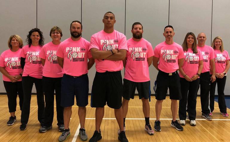 Sault paramedics go pink for breast cancer (2 photos)
