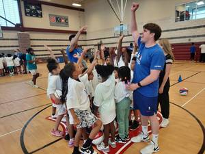 Carousel image 848c6aeb5ce58c646b83 philadelphia 76ers bring youth basketball clinic to salvation army kroc center   05