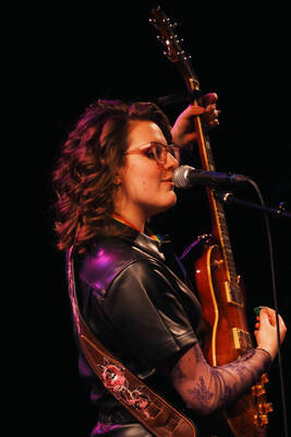 Carousel image clone 1715199 5389374fd74b945c449a photobydentonschmidtcarlottaschmidt