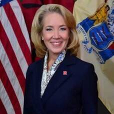 Carousel image 7dd99ae3e963938d883c picture1