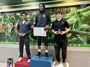 Carousel image ac97ed27fb4a61e81e55 piscataway wrestling love aviles williams cr district