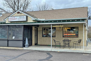 Carousel image c9e9ab pina s pizzeria chalfont