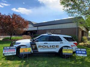 Carousel image fe99d2 iscataway olice afe treets olice ar and igns