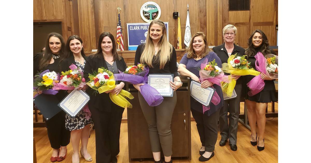 8 Clark School District Employees Earn 'Governors Educators of the Year