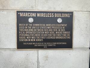 Carousel image a91c26f637291417fb85 plaque