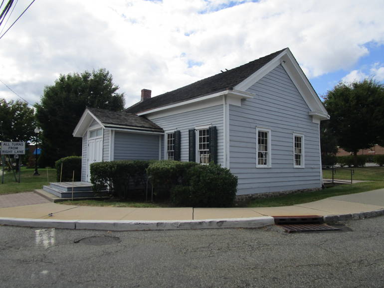 Old Littleton Schoolhouse Opens for the Weekend During Pathways of