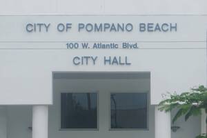 Carousel image 20638abbf9d970b80a71 pompano city hall closeup