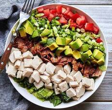 Carousel image 546bfaaad02258e4456c power turkey club salad 609 
