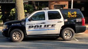 Carousel image f51b4f68ce0df4ae2b64 police car