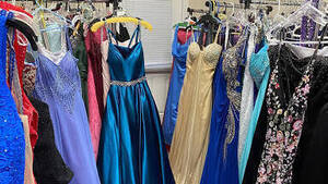 Carousel image c102e0e2387b9ae76ce4 prom dresses