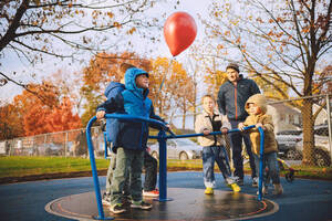 Carousel image e2cb37 roject layground